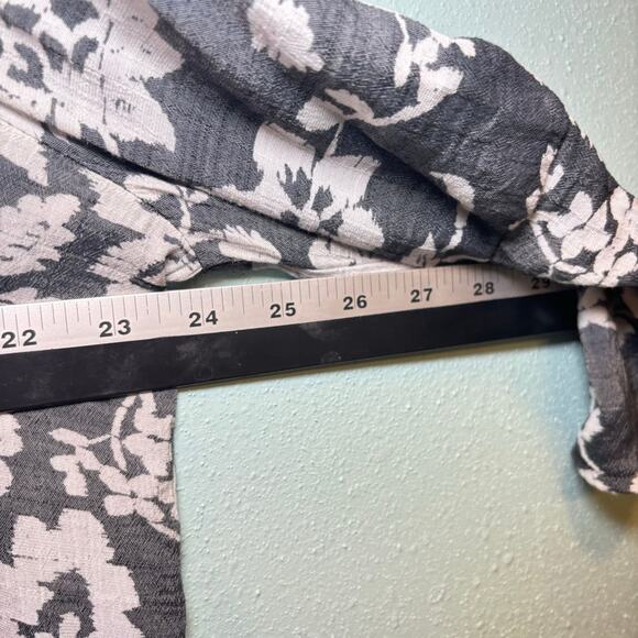 Women's Robert Louis Gray Floral Tunic Top 1X - Picture 6 of 8